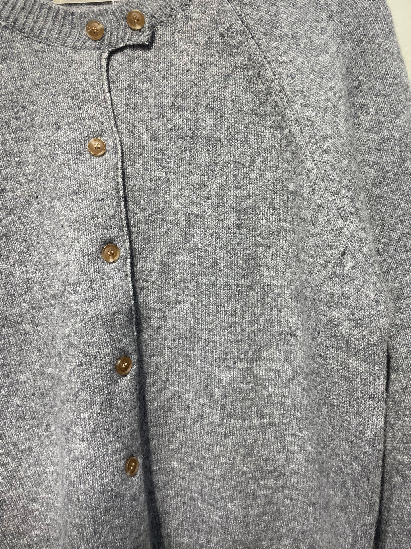 羊毛雙扣針織開衫 - KN602