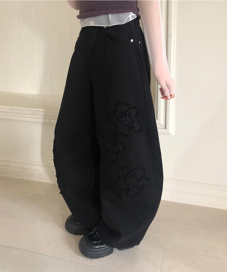 Pre-order | 立體花花彎刀褲