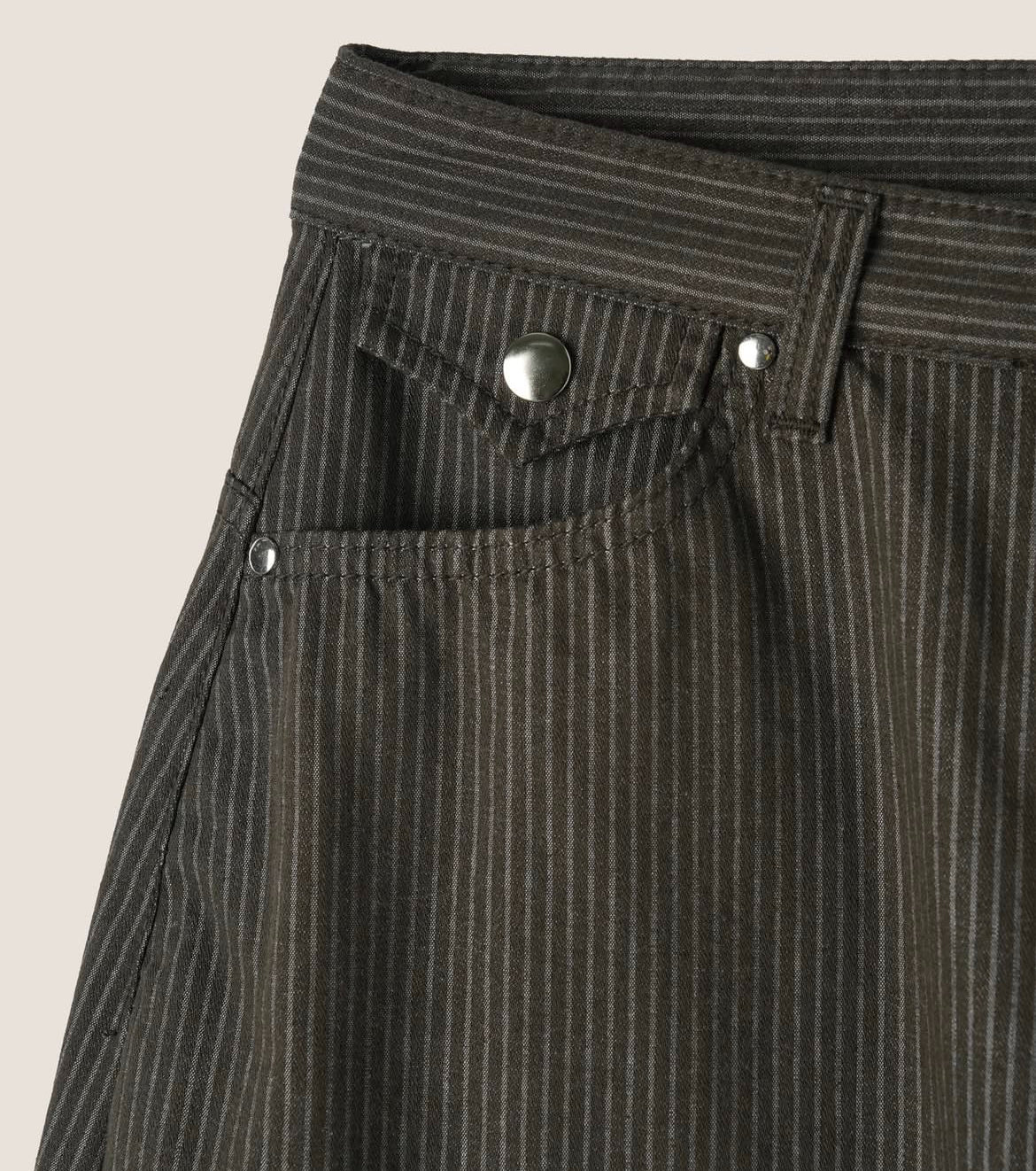 直紋垂感彎刀褲 - PT616