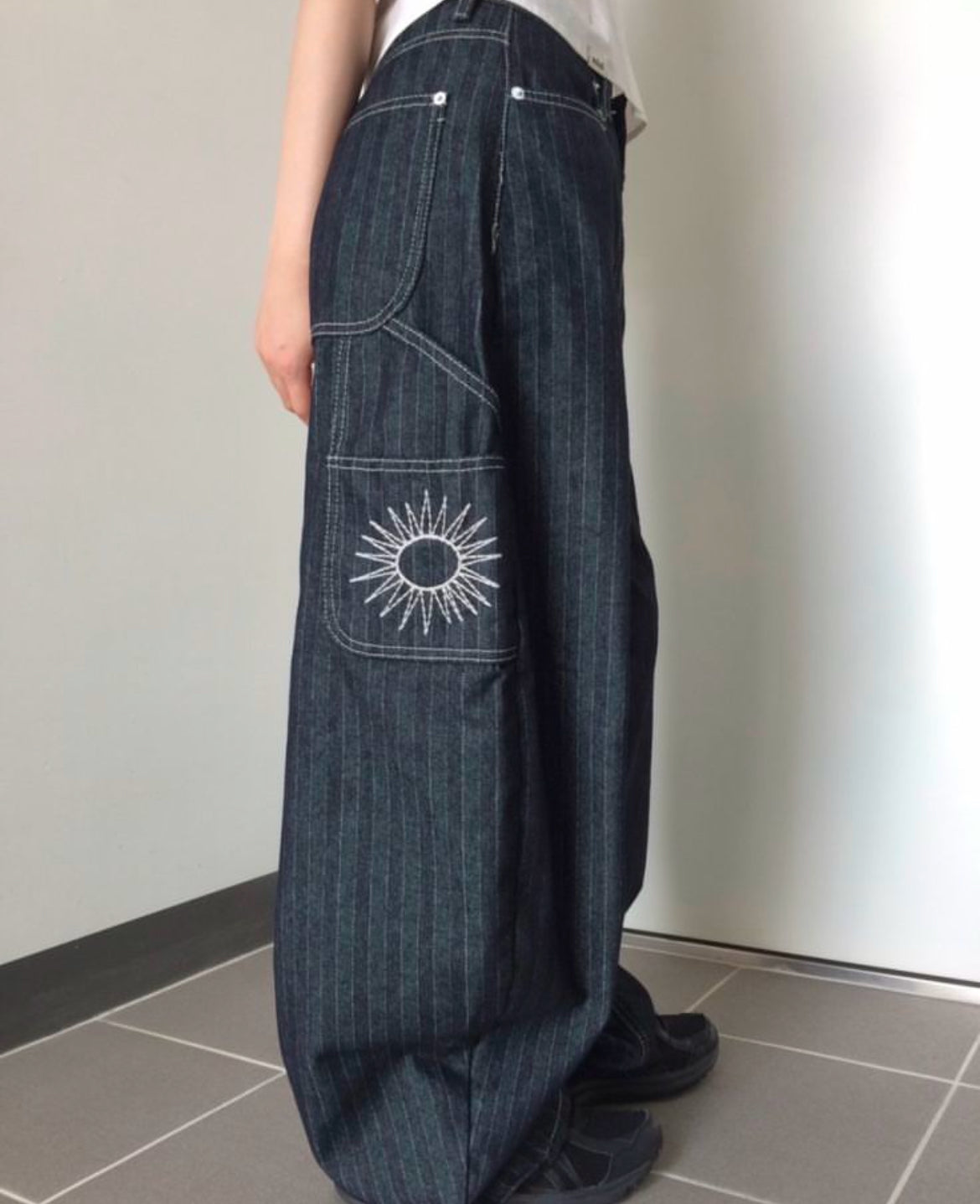 直間工裝彎刀褲子 - PT599