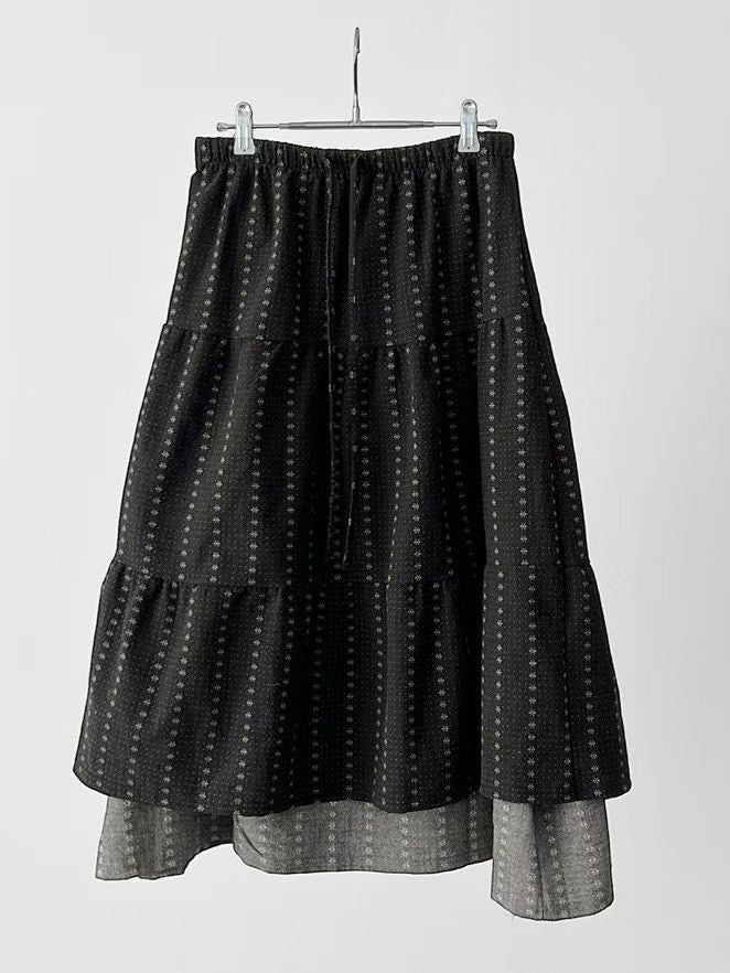 雙層layer繡花半裙 - SK607