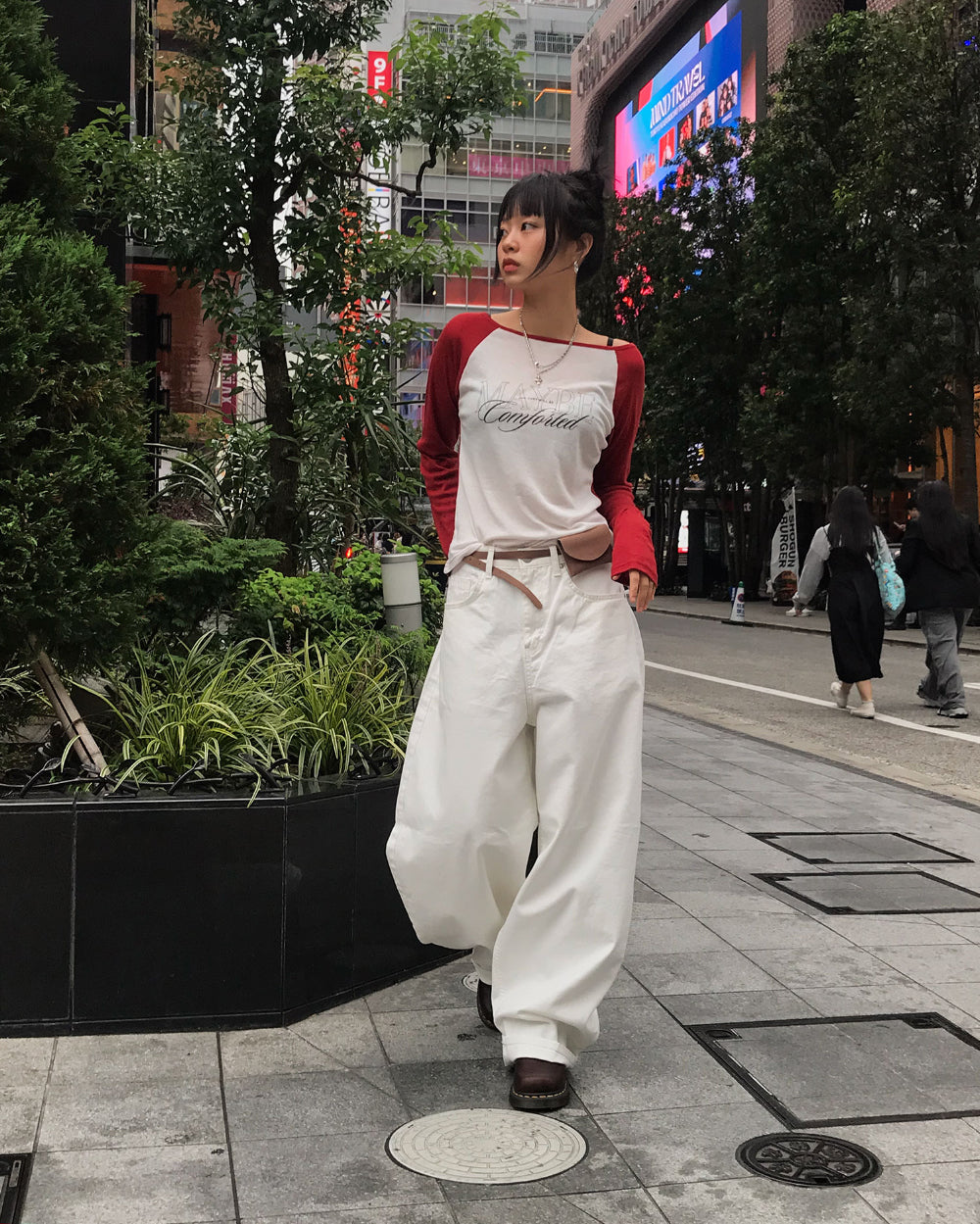 復古刷肩off-shoulder top