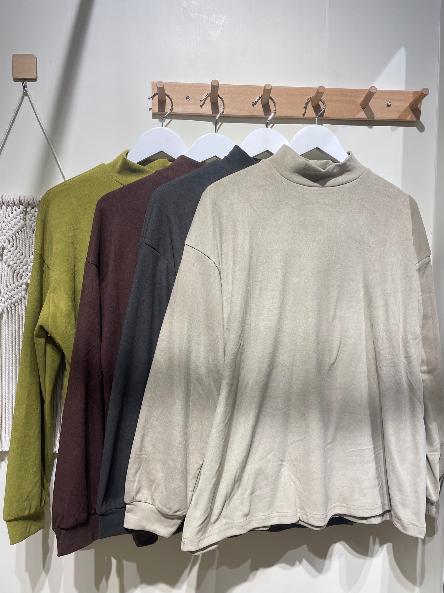 薄絨企領打底top