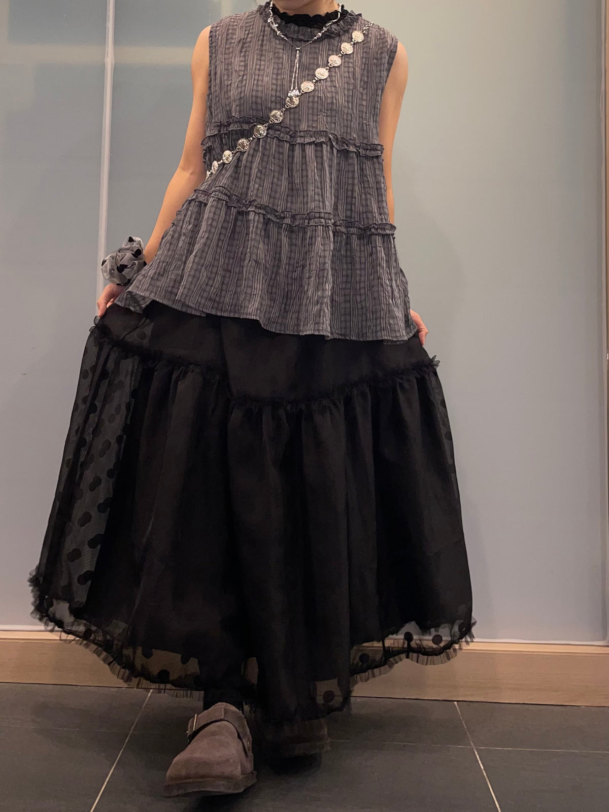 暗格皺紋ruffle背心blouse - TP687