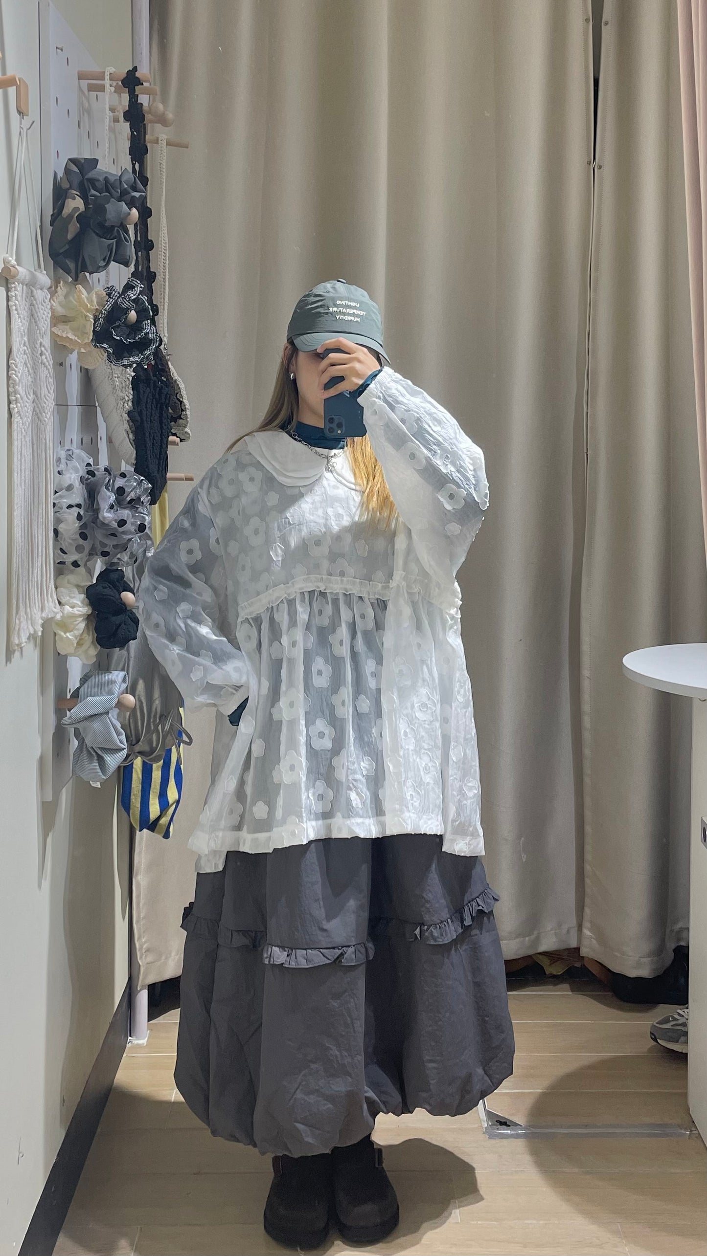 日系暗花娃娃領blouse - ST585