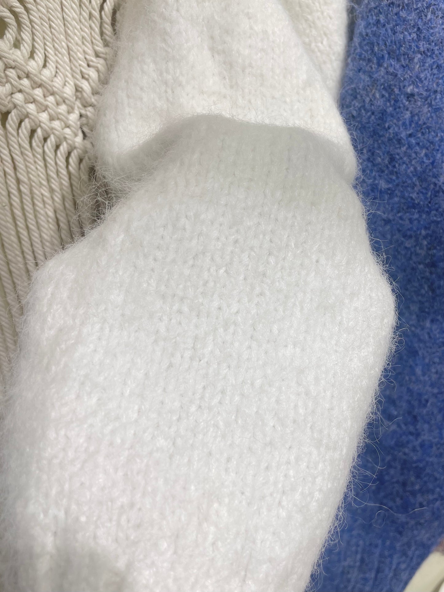 棉花糖針織冷衫 - KN588