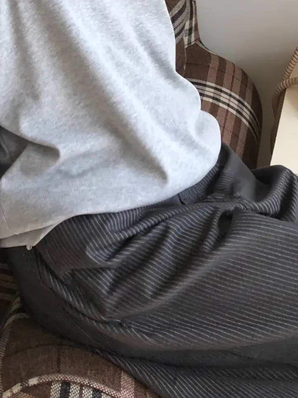 直紋垂感彎刀褲 - PT616