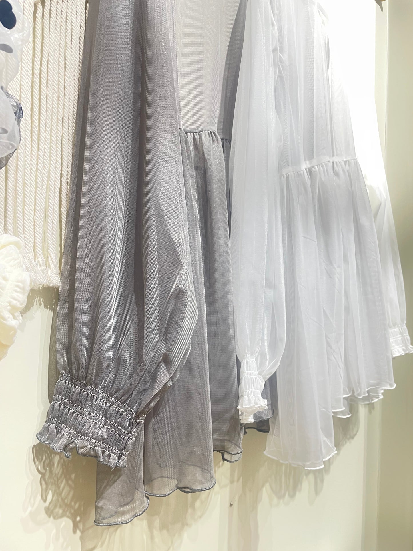 日系透膚ruffle blouse - ST584