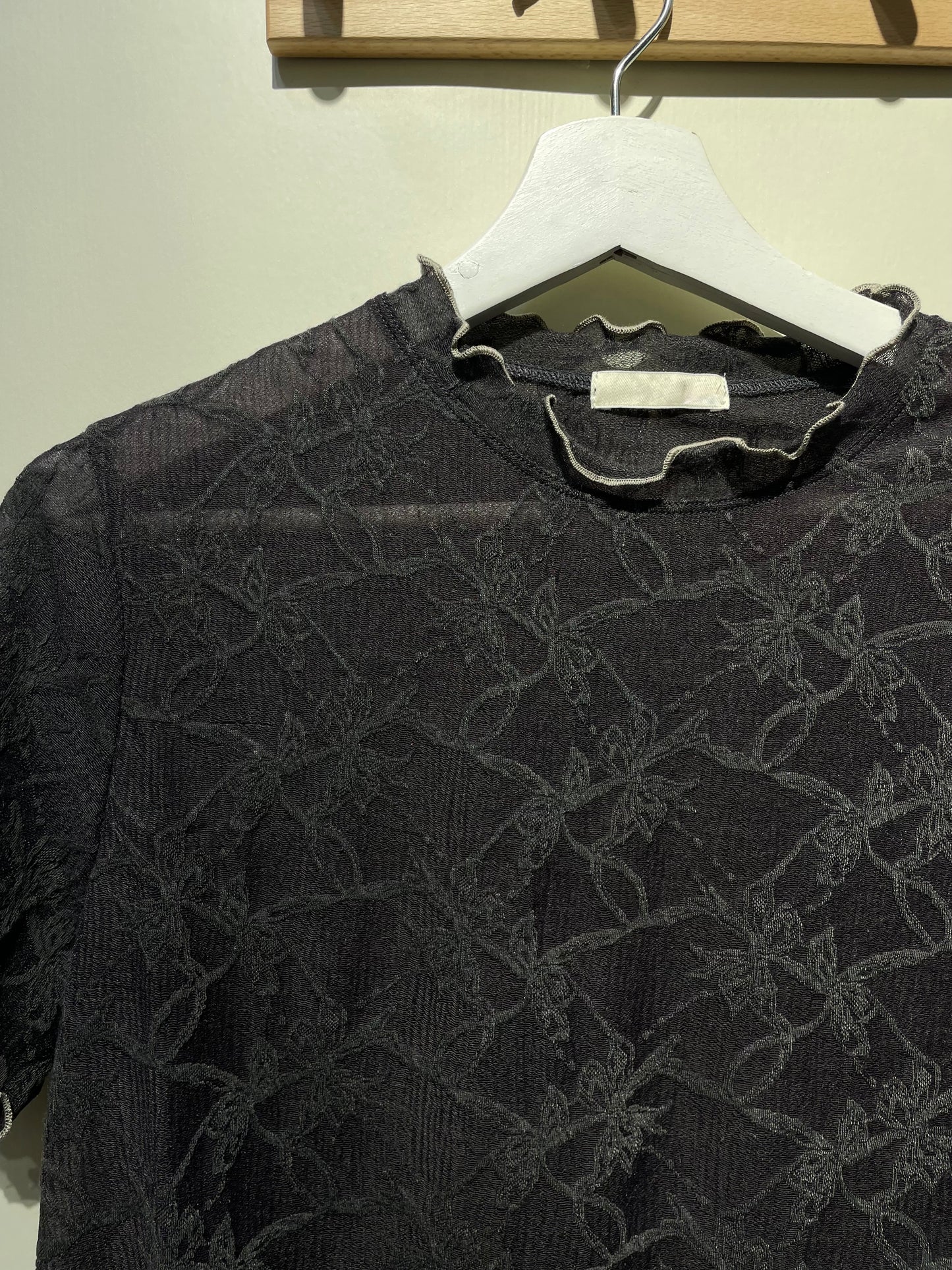 透膚花紋see through tee - TP618
