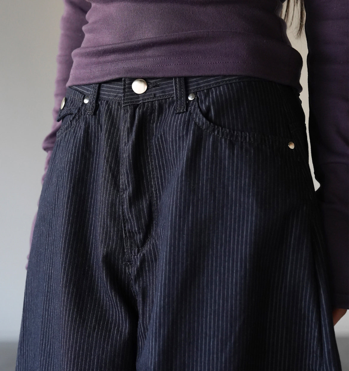 直紋垂感彎刀褲 - PT616